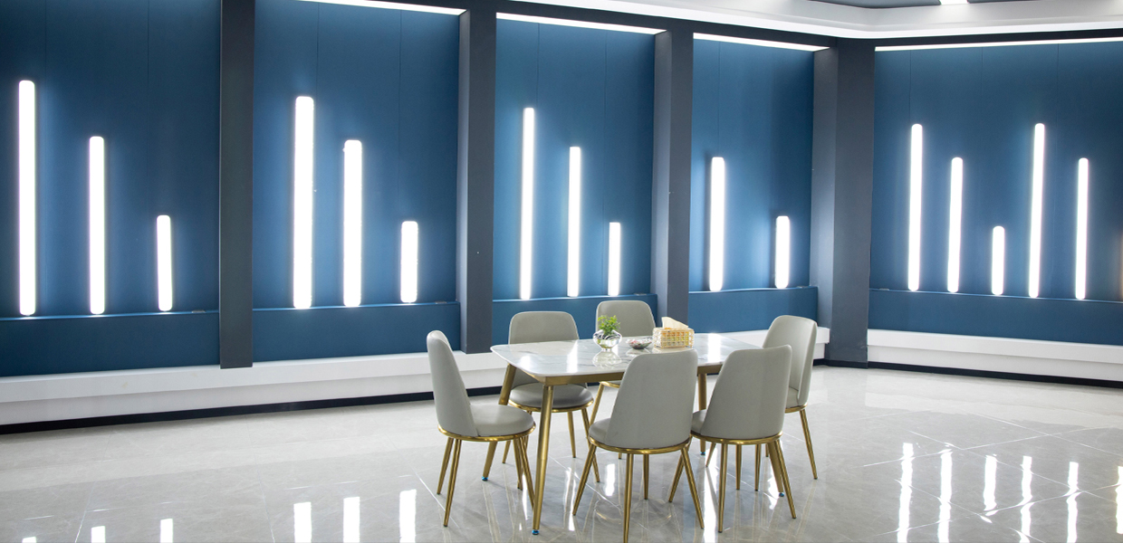Ảnh hưởng của việc phóng điện trên các thành phần nguồn ánh sáng Tri-Pro là gì